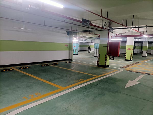 巴东小区划线